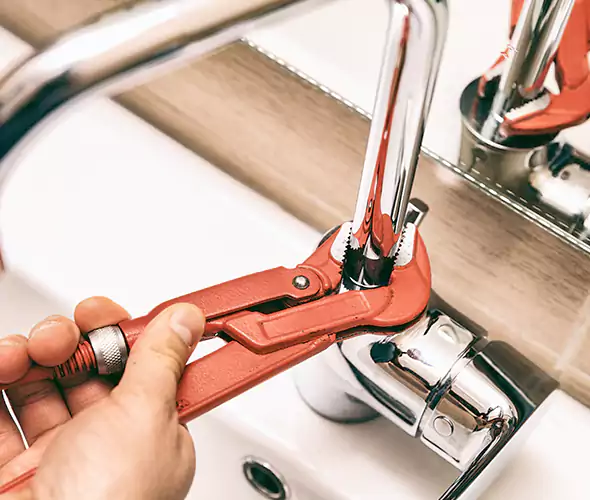 Expert Leak Repair in Pelham, AL: Schedule Reliable Leak Repair Services With Us.